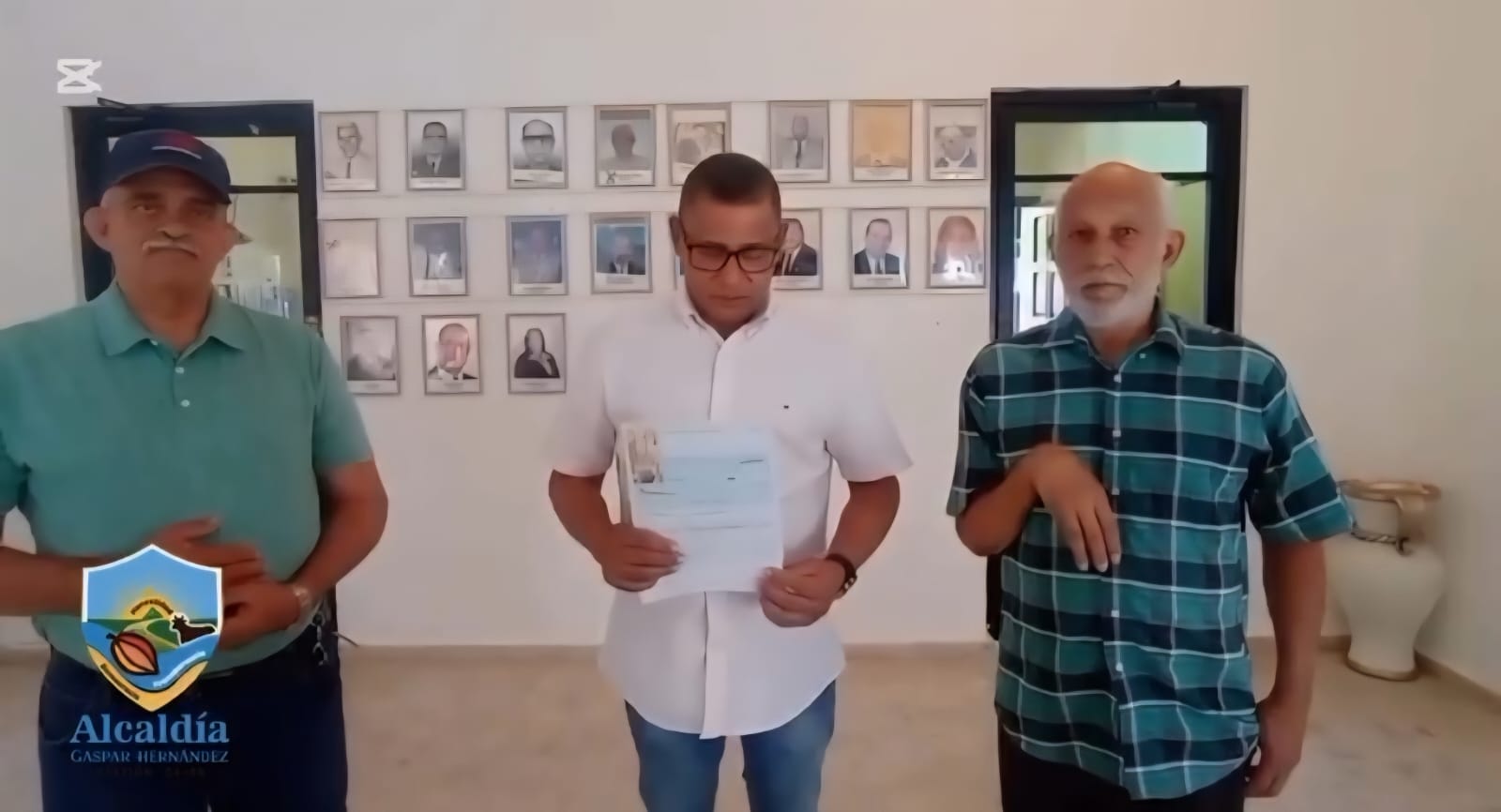 ENTREGA DE APORTE ECONOMICO AL SEÑOR JOSE ESPINAL.